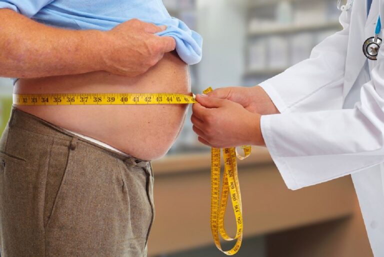 Read more about the article Cosa può provocare l’obesità e come si può prevenire mediante l’esercizio fisico